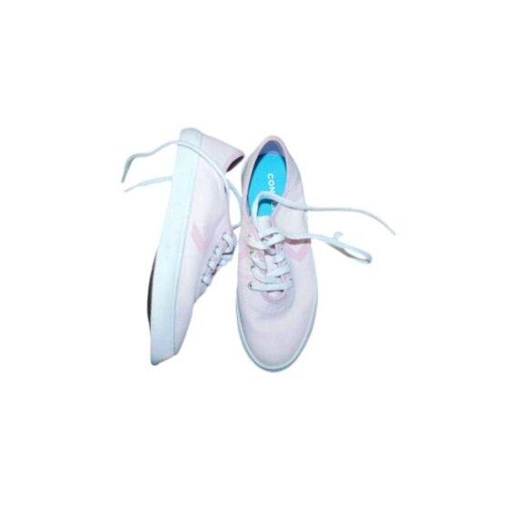 Converse Size 13 Girls Lace Up Sporty Flat Athletic Shoes NEW - Picture 1 of 4